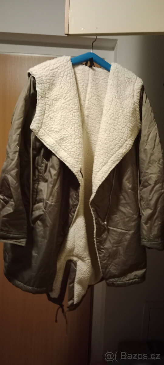Dámský kabát