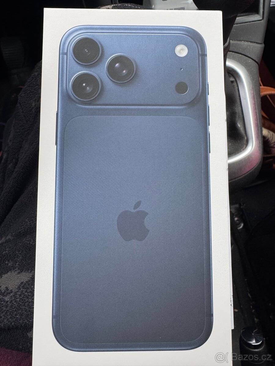 Apple IPhone 17 Pro Max , 256 gb temně modrý .Nové