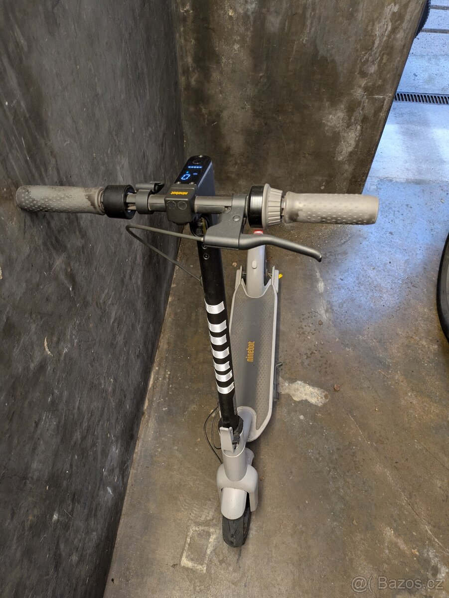 Ninebot by Segway Kickscooter MAX G30LE