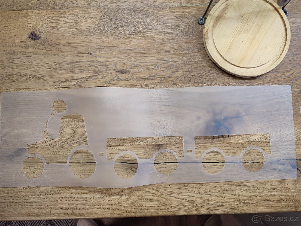 Šablony k malovani-traktor, oblacky