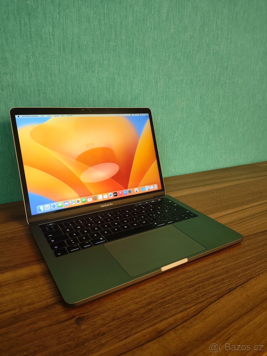 MacBook Pro 13 2017 | i5 • 8GB • 256GB SSD