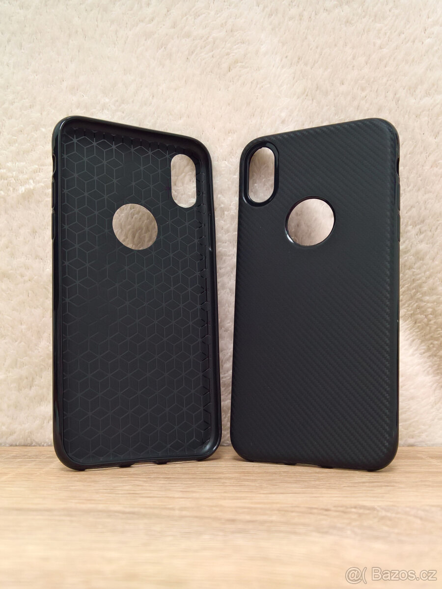 2ks krytů na iPhone X / XS