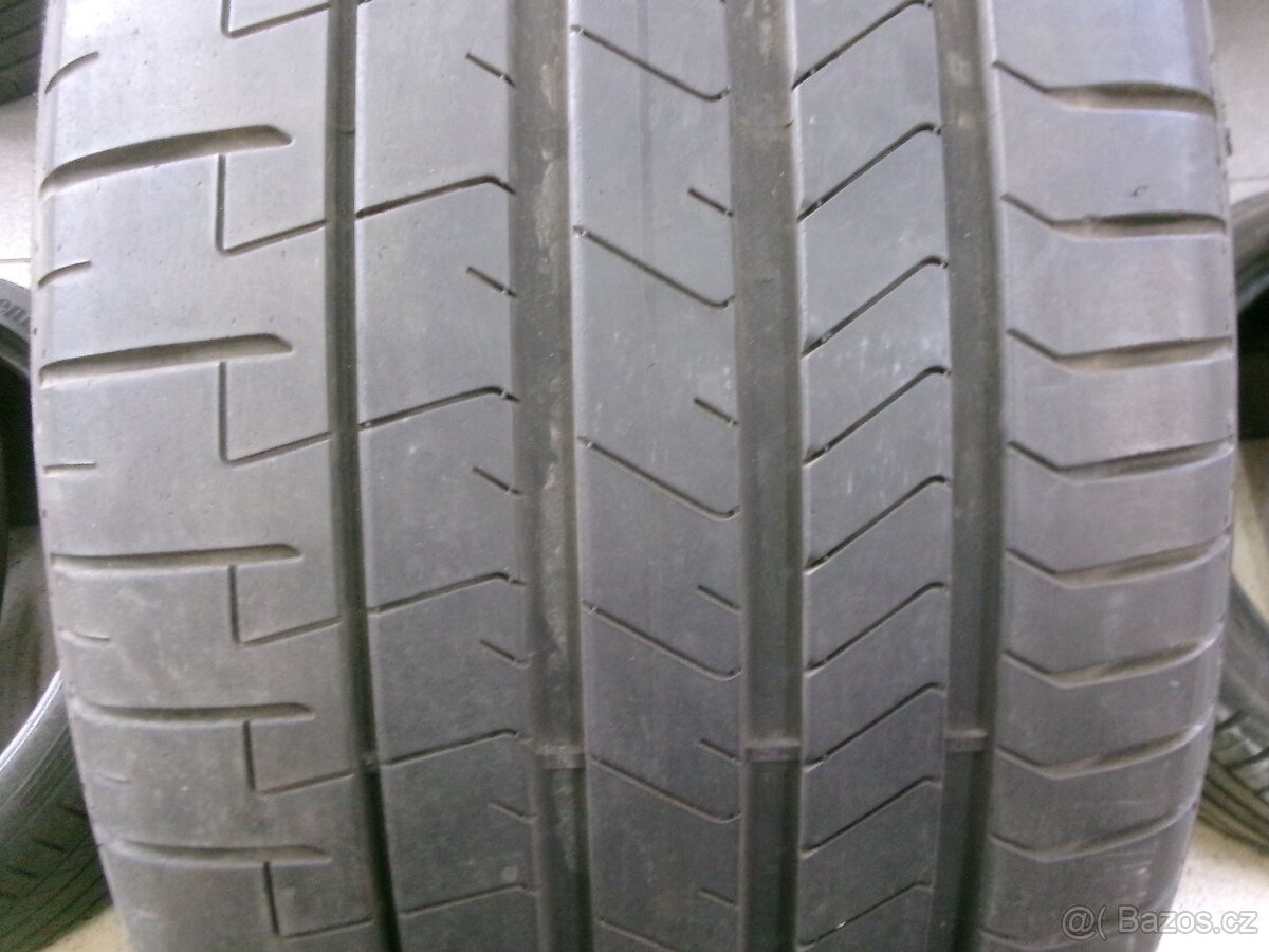 285/40 R20 PIRELLI (5,5-6mm) č.15635/b7