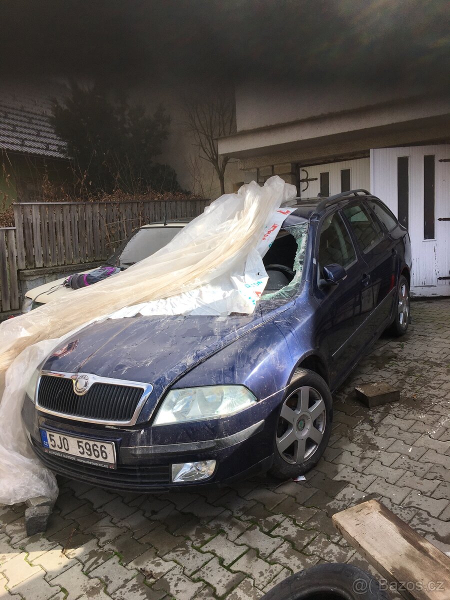 Škoda Octavia 2 nahradni dily bouran