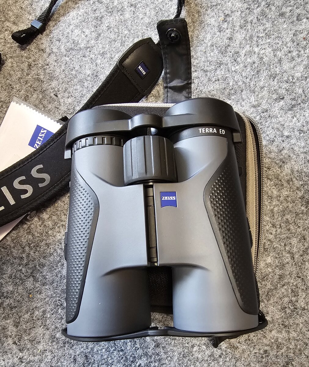 Luxusní TOP Dalekohled Zeiss Terra ED 8x42 ,Bresser 7x50