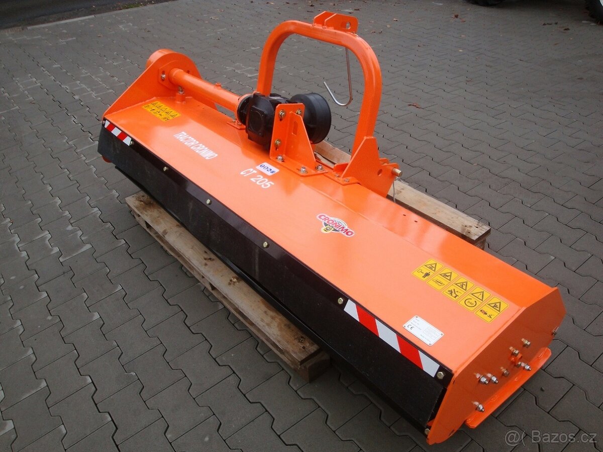 drtič trávy, mulčovač za traktor od 50 koní, záběr 205 cm