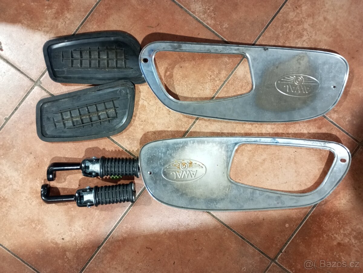 Kryty nádrže Jawa 634