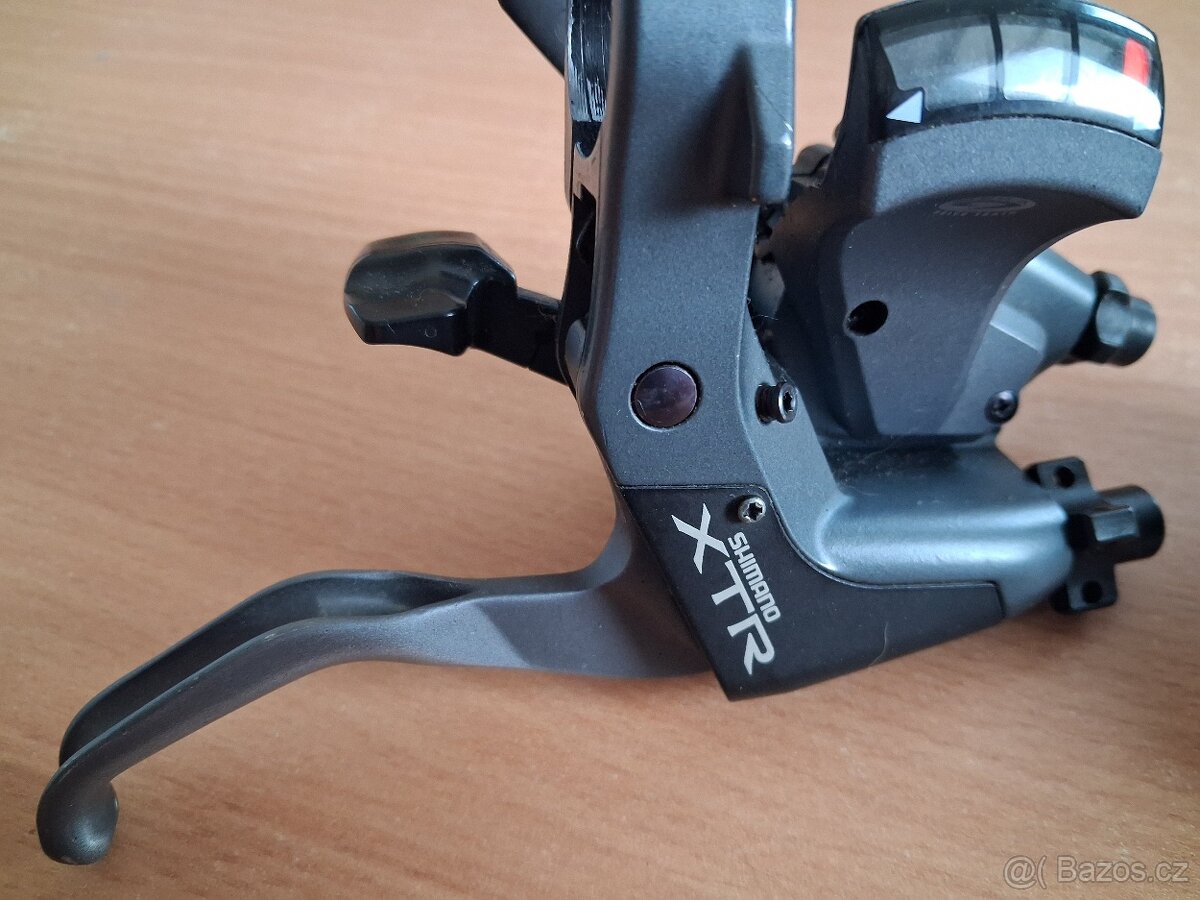 XTR ST-M952