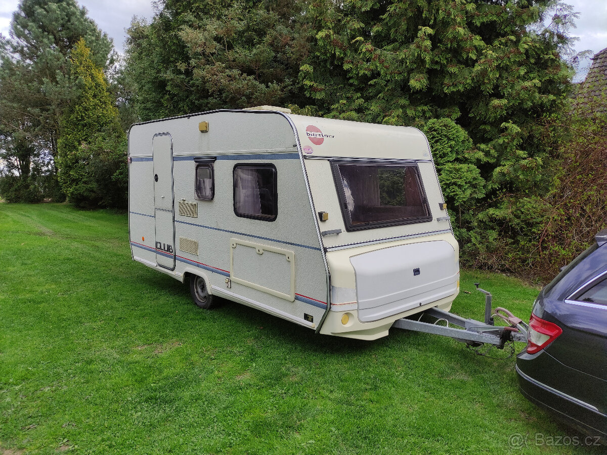 Karavan Burstner Club 3911 676kg