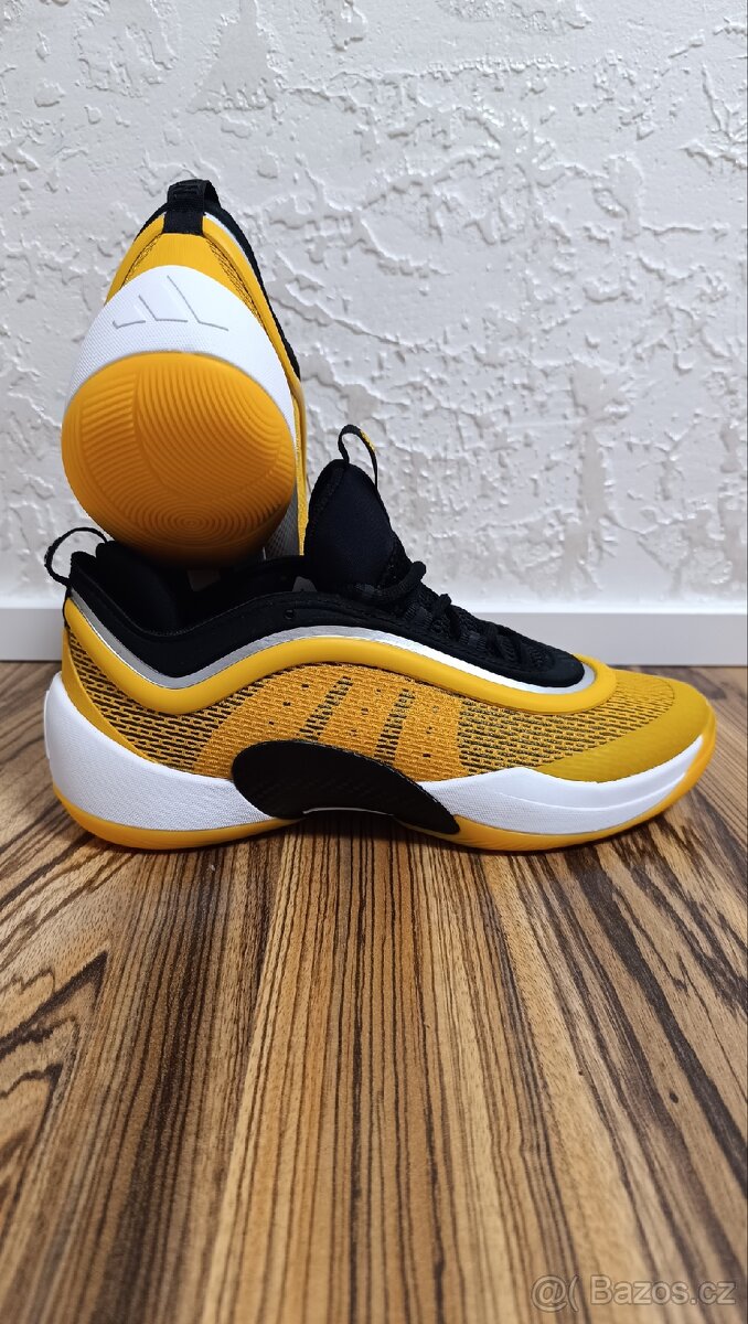 Adidas D.O.N. Issue 6 Team