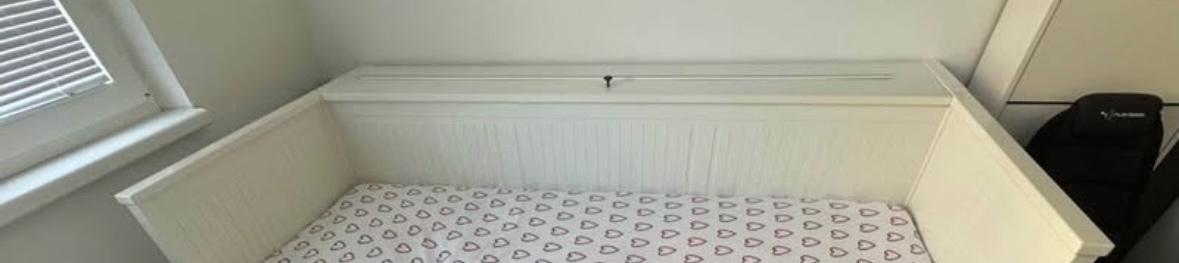 Uloženy hemnes IKEA jako nové