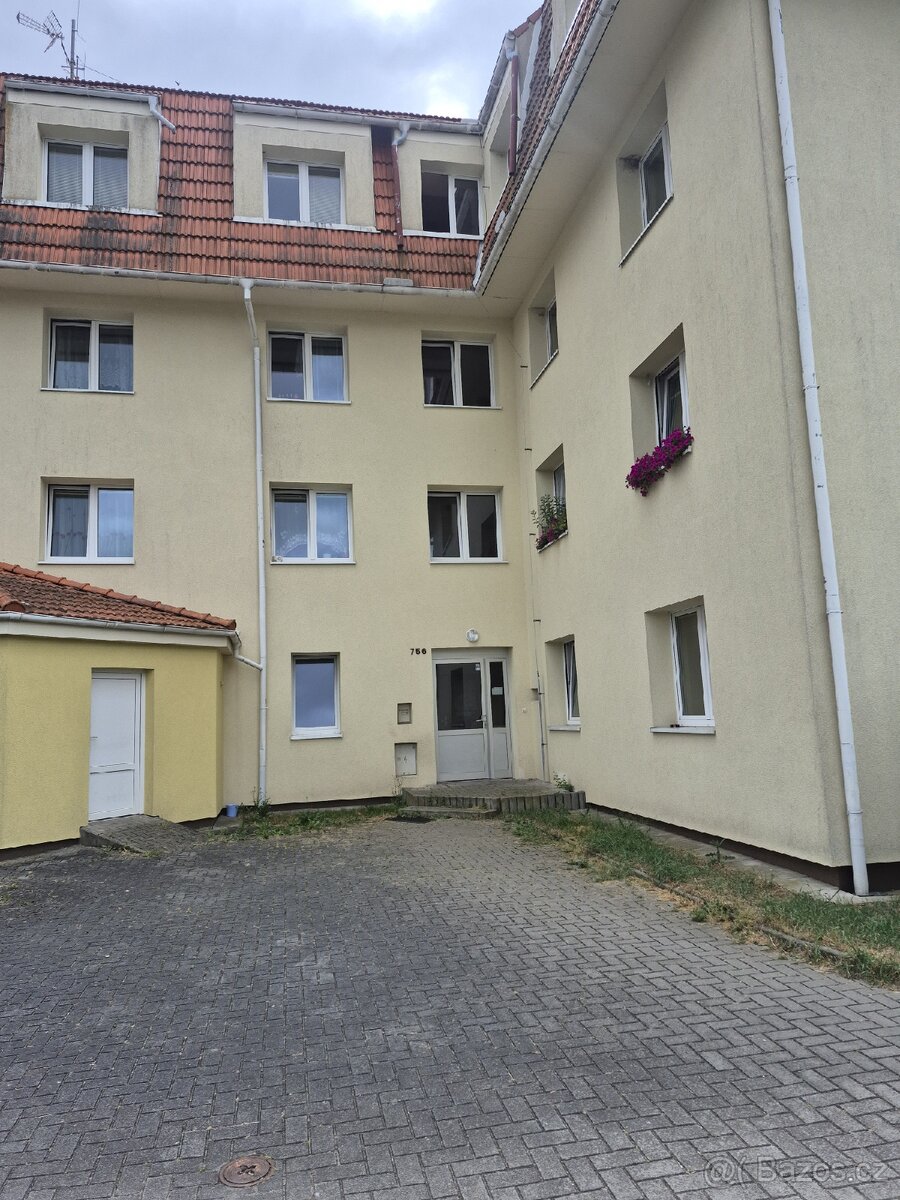 Pronájem bytu 1+1