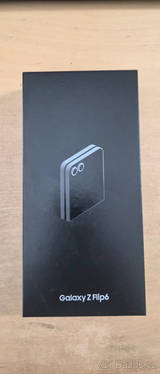 Samsung Galaxy Z Flip 6