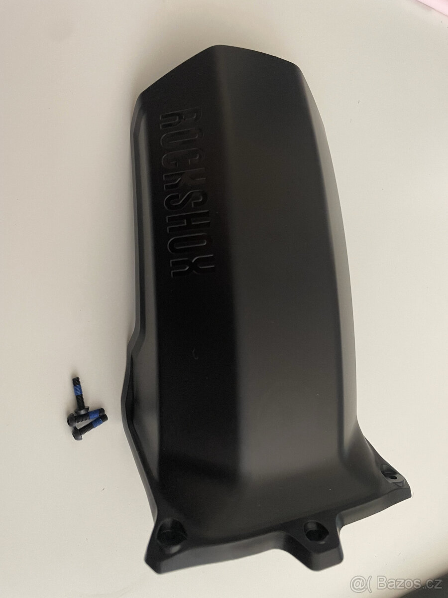 RockShox ZEB blatník a redukce torque cap