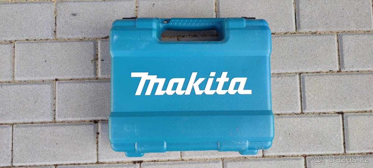 Makita kufr