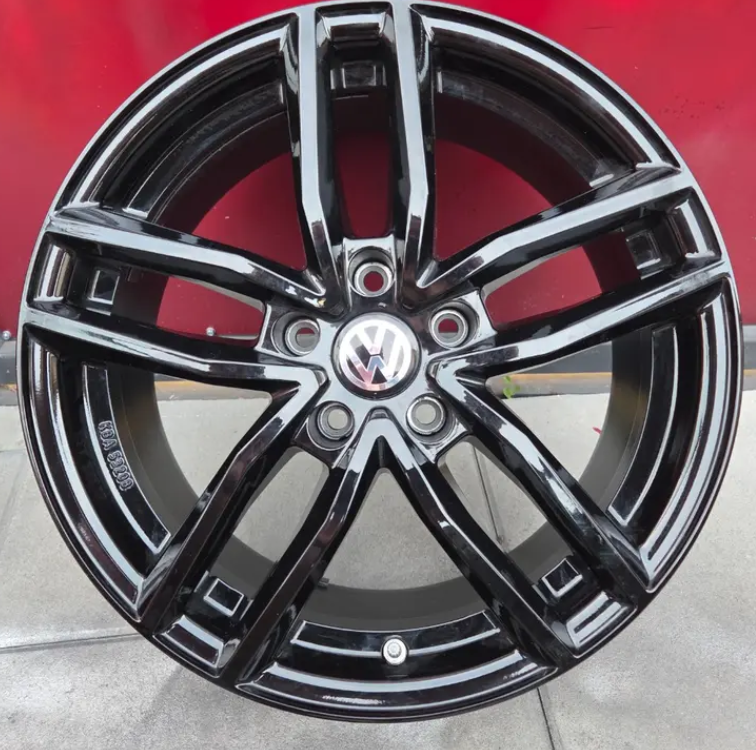 17"-HEZKÉ ČERNÉ ALU DISKY 5x112 VW PASSAT B7+ČIDLA