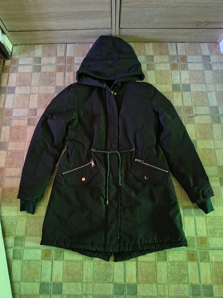 Zimní parka vel.40