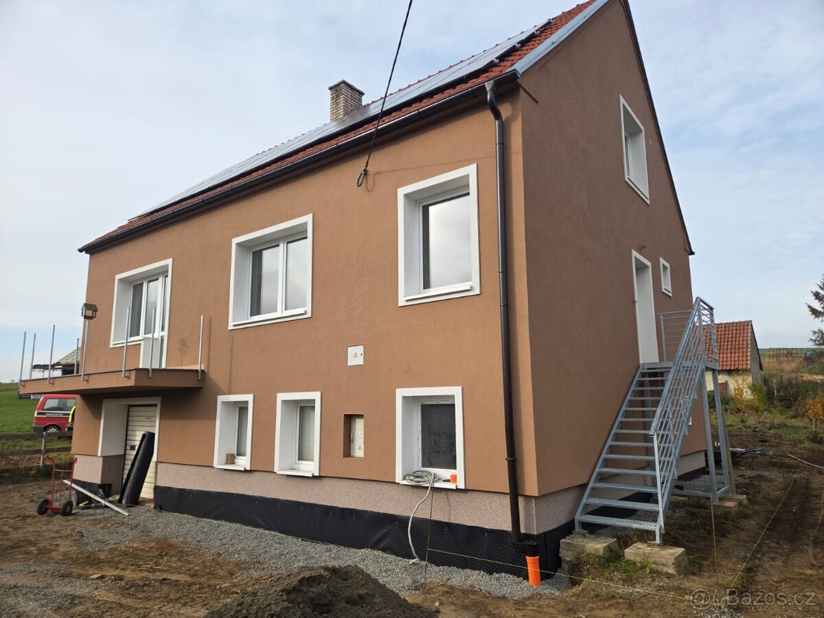 Pronájem rodinného domu Křtěnov