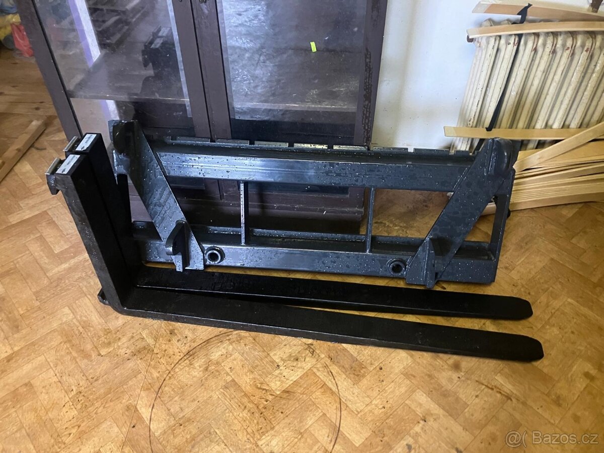 Paletizační vidle 2tuny nosnost, kované