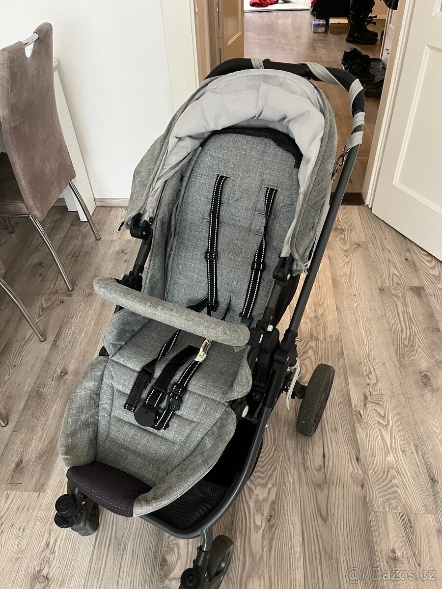 Kočárek Valco Snap Ultra sporťák a korbička