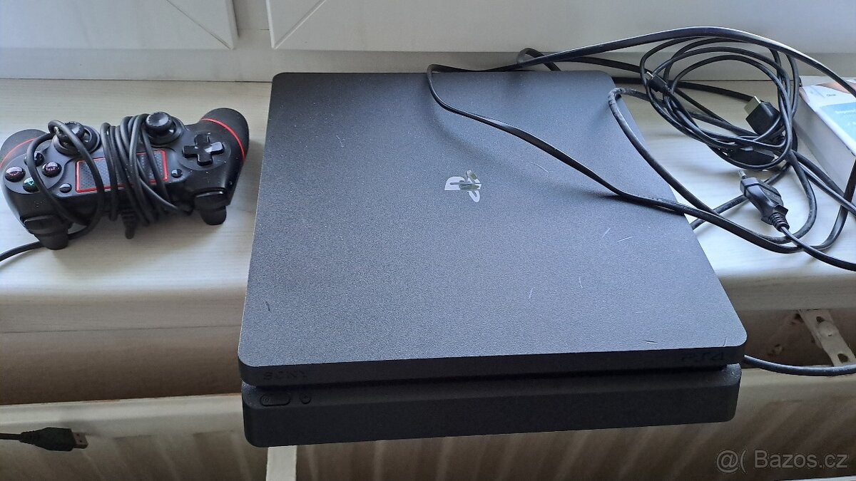 Playstation 4 Slim