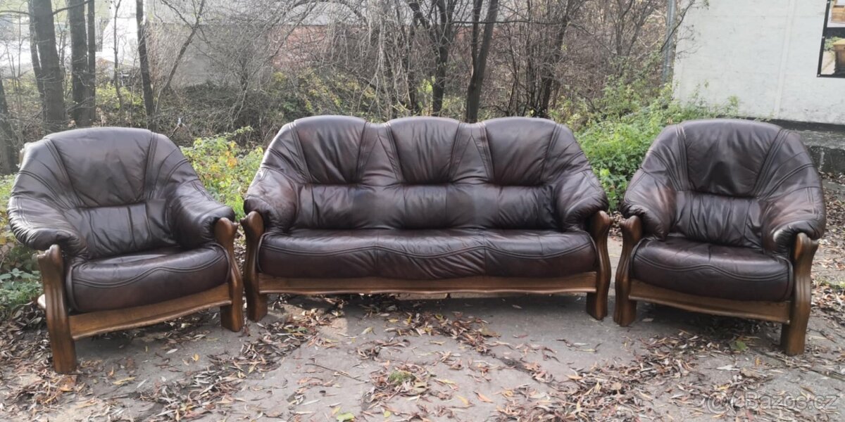 Kožená sedací souprava 3+1+1 s masivním dřevem