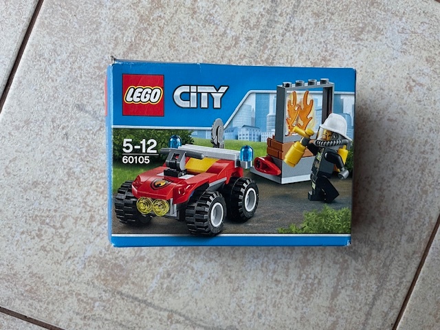 Lego City 60105 - hasičský terénní vůz