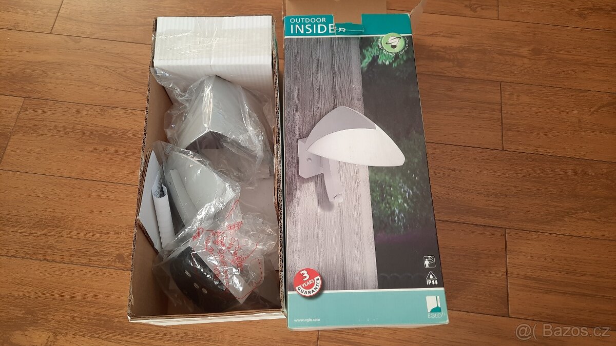 Venkovní nástěnné svítidlo