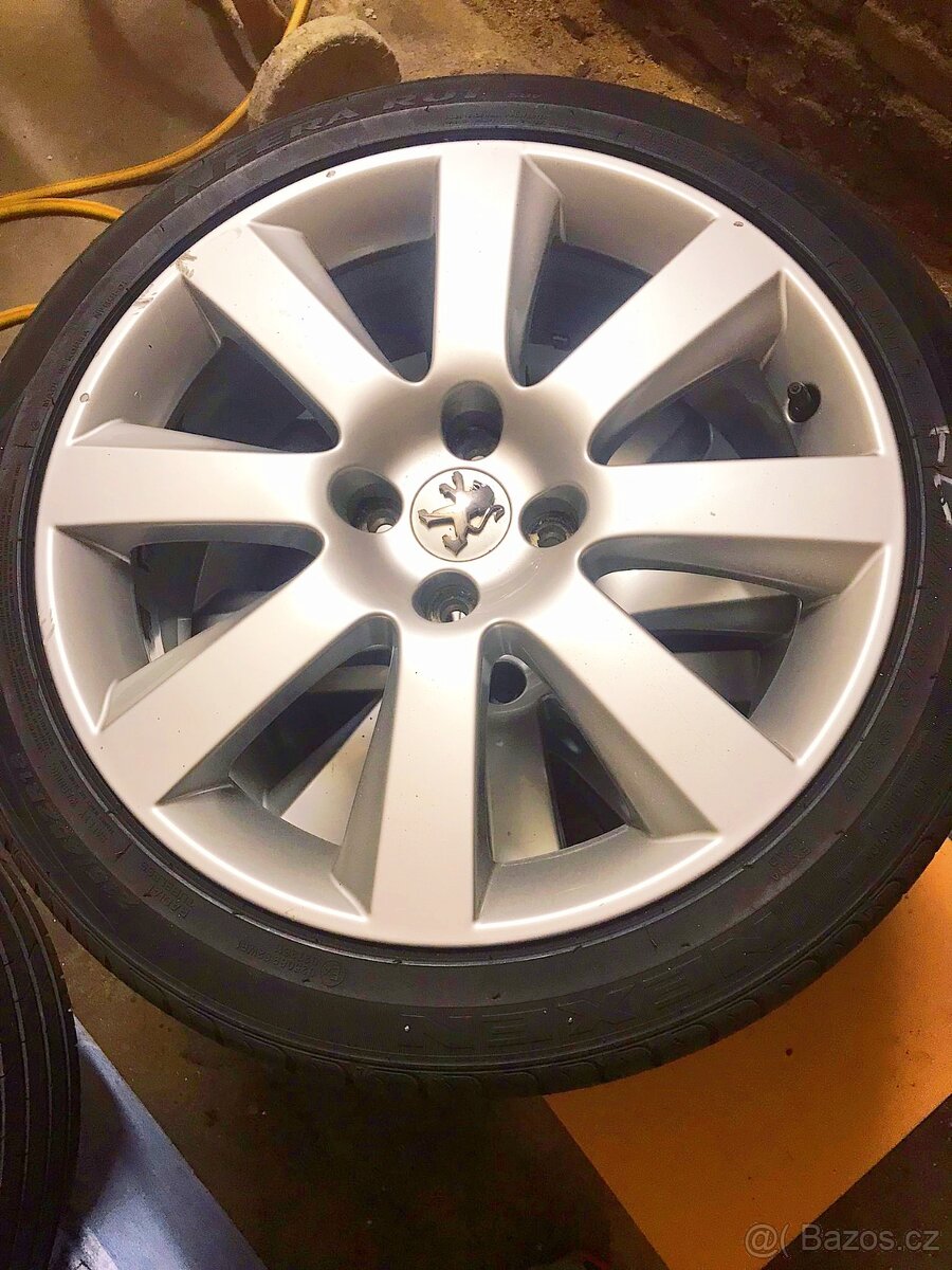 Originální ALU kola Magnetik Peugeot 4x108 R18