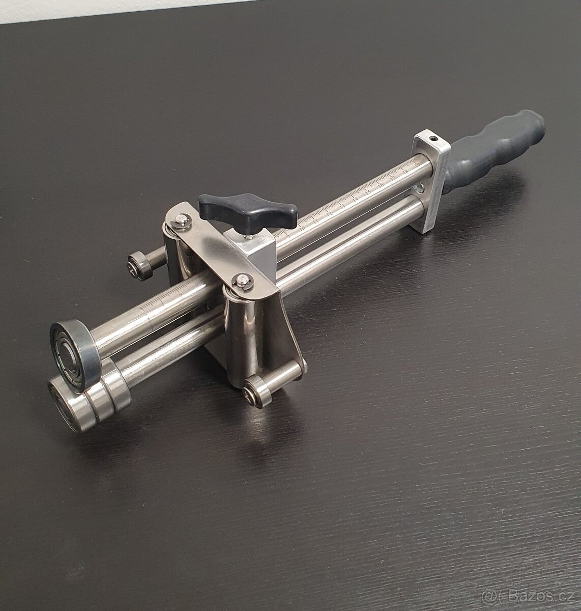 Rolovací ohýbačka plechu 200 mm ohyb do 100°