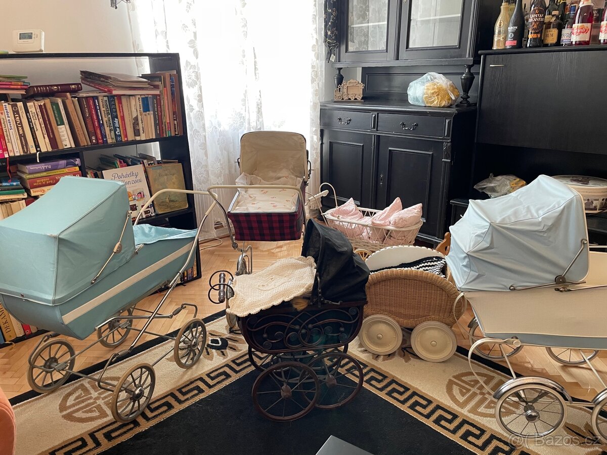 Starožitné kočárky