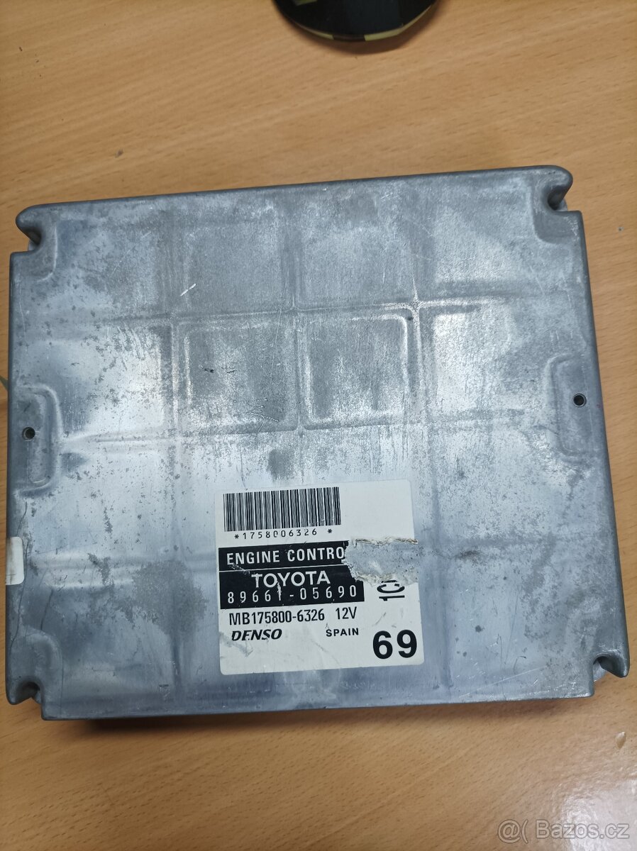 89661-05690 Toyota Avensis