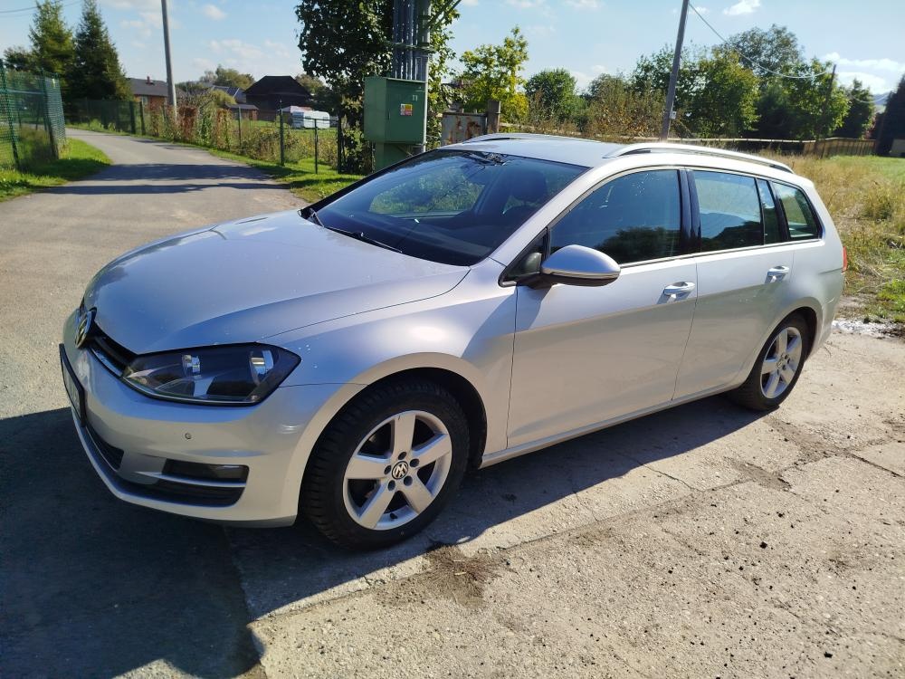 VW Golf 7 combi 1.6 TDI 77 kW 12/2013