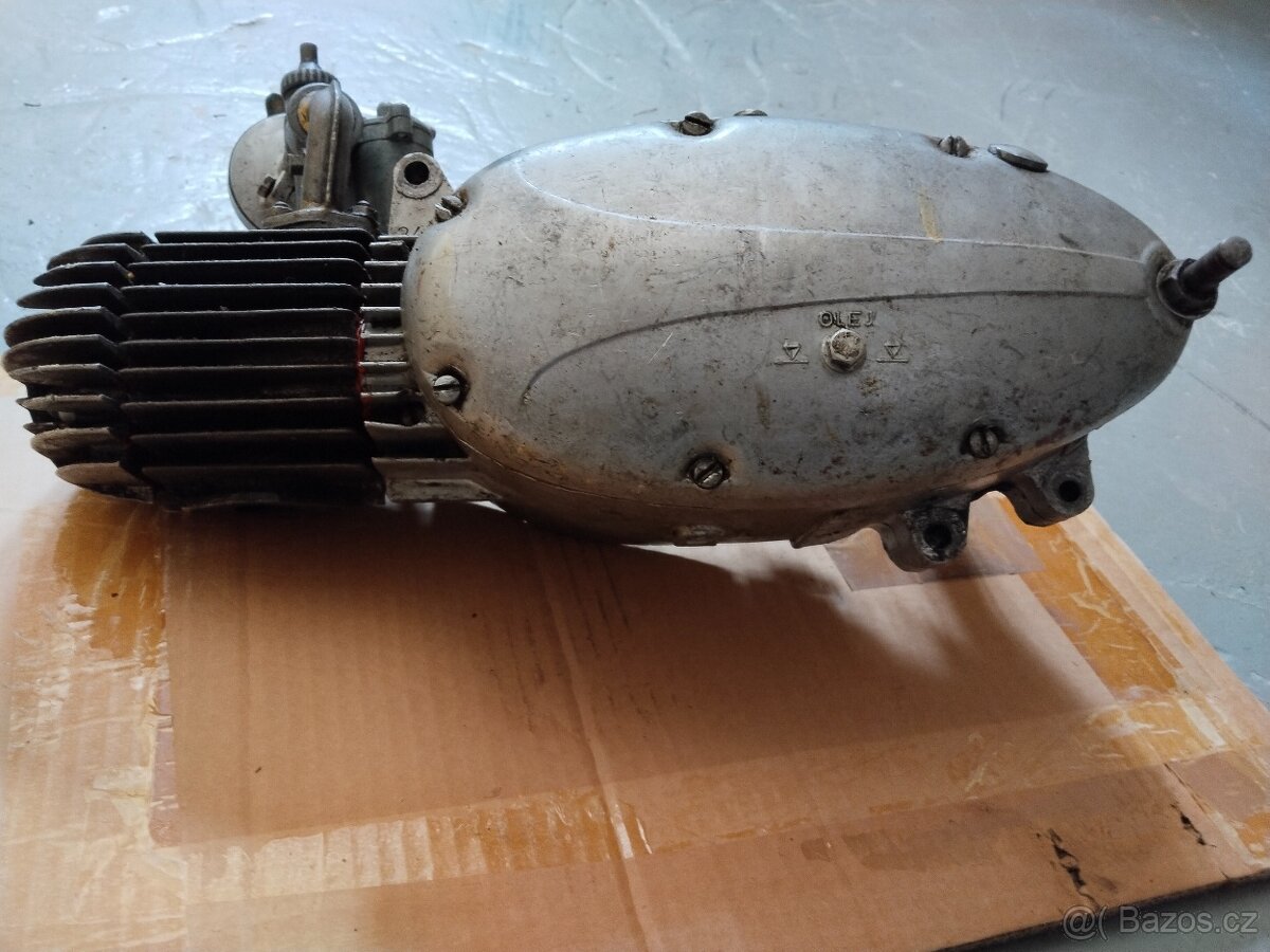 Jawa 550,555 (tel.730 908 243)