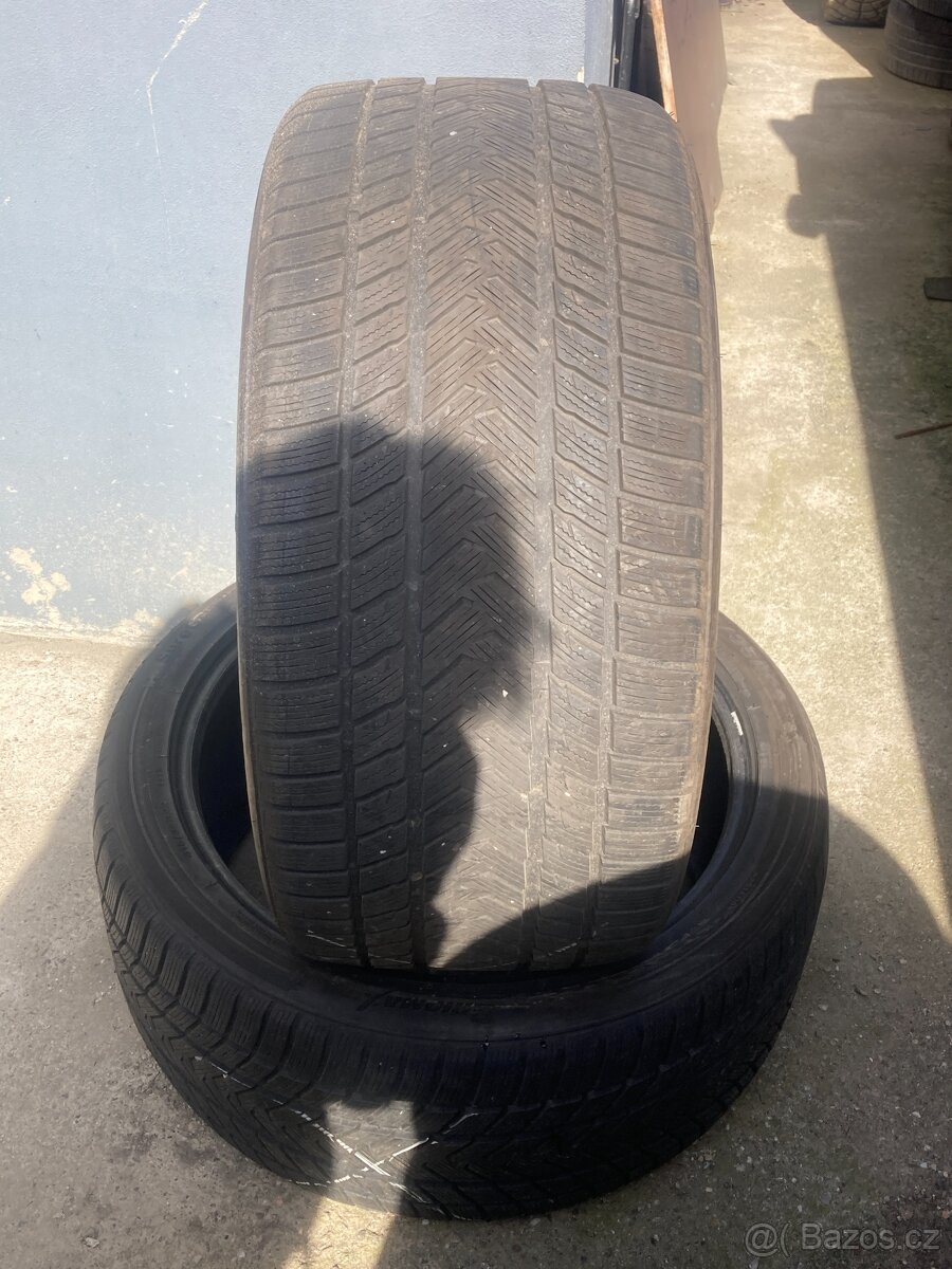 2x 315/35r22 zimní