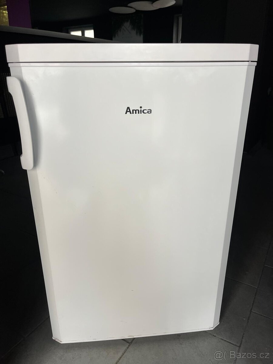 Lednice AMICA VJ 852.3 AW