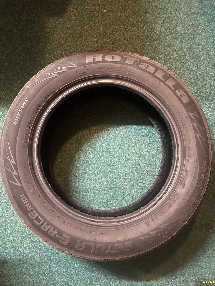 Pneu ROTALLA Setula e-race RH01 205/60 R16