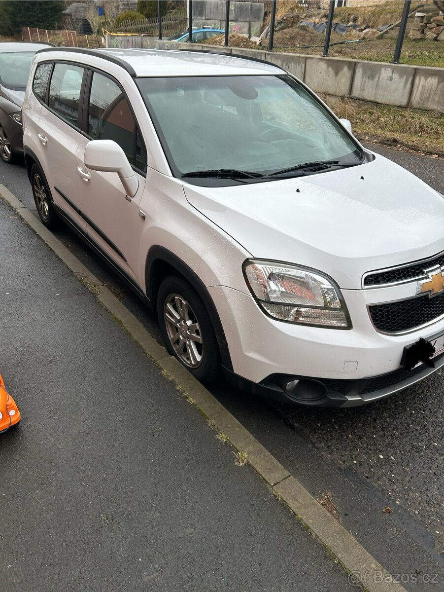 Prodám Chevrolet Orlando 7 míst, 2.0 nafta 120 kw.
