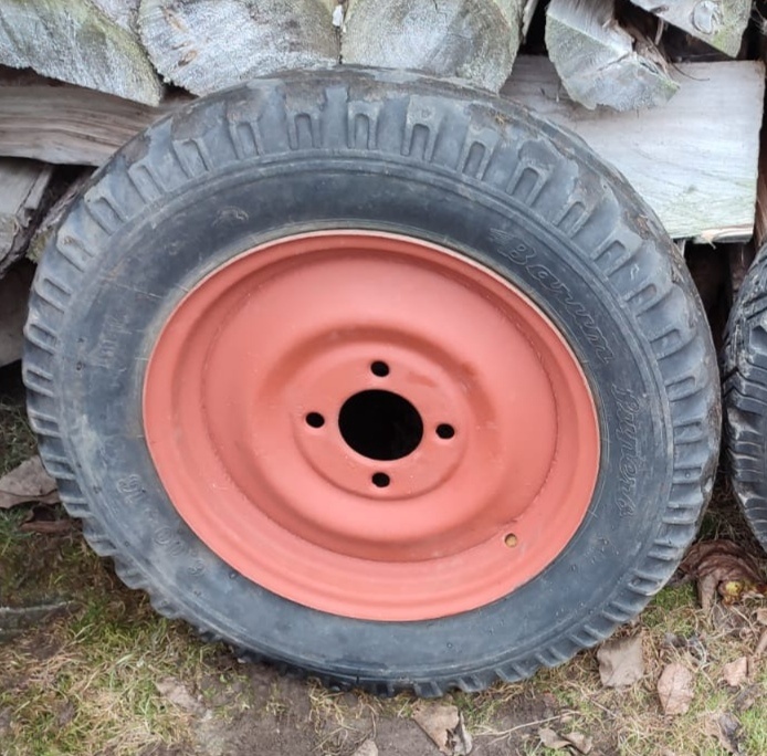Kolo Zetor 25