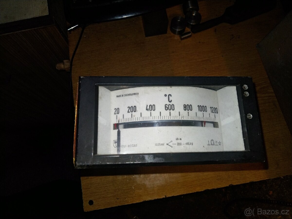 Termostat z kalící pece