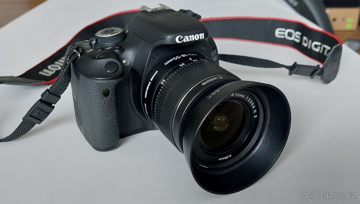 Canon EOS 600D + EF-S 18-55mm f/3,5-5 6 IS II