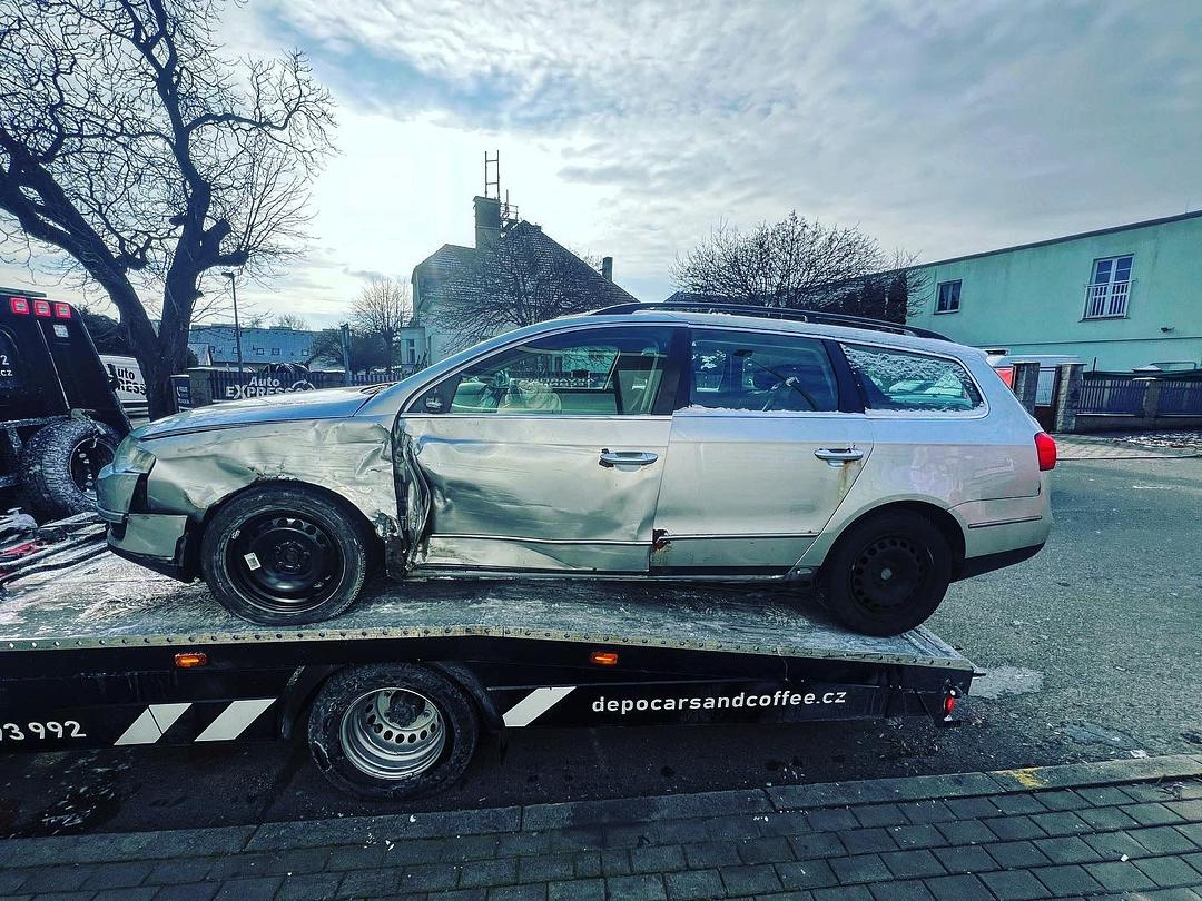 Veškeré náhradní díly VW Passat B6 kombi 2010 CBAB KXX LA7W