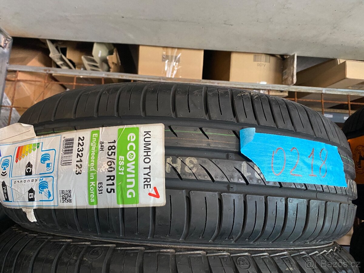 Kumho Tyre Ecowing ES31 84H