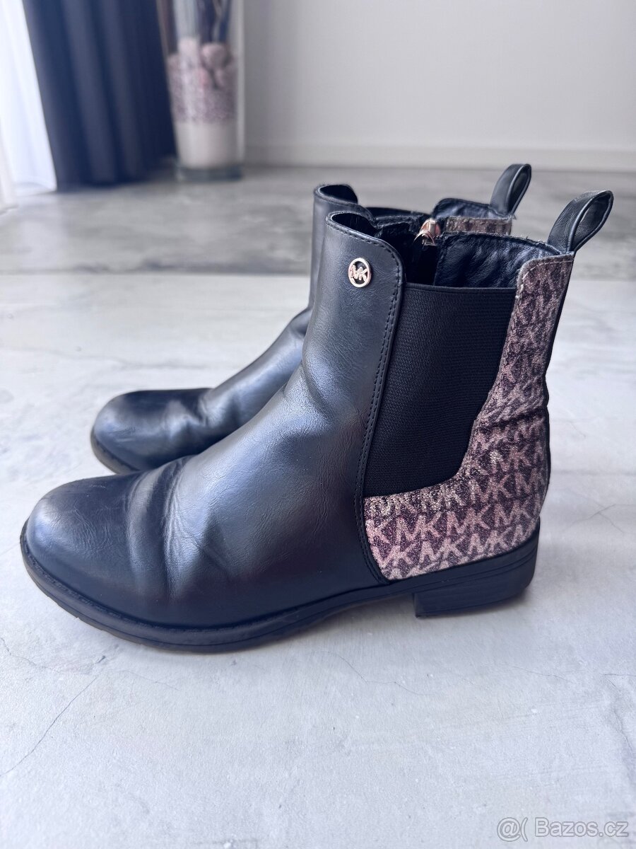 Kotnikové kozačky Michael Kors vel 35