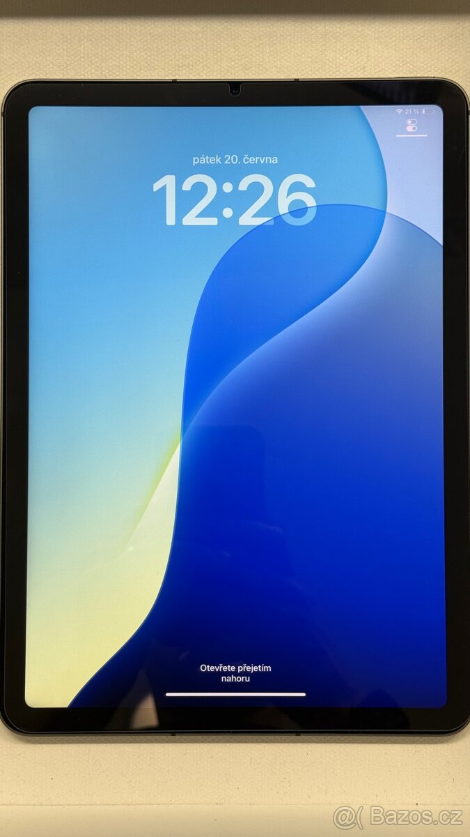iPad Air 3 64GB Black na Simku s ochranným sklem