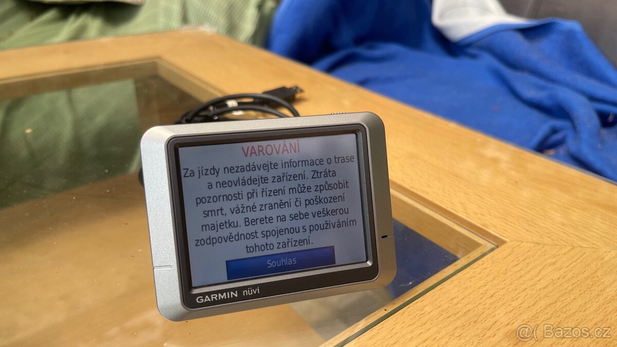 GPS navigace Garmin nüvi 200 – plně funkční