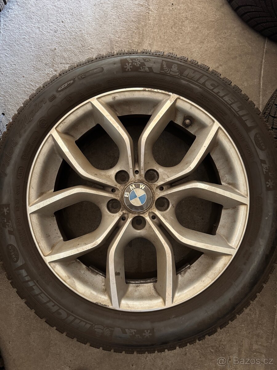 Alu DISK BMW X3original 8x18 et43 +zimni pneu