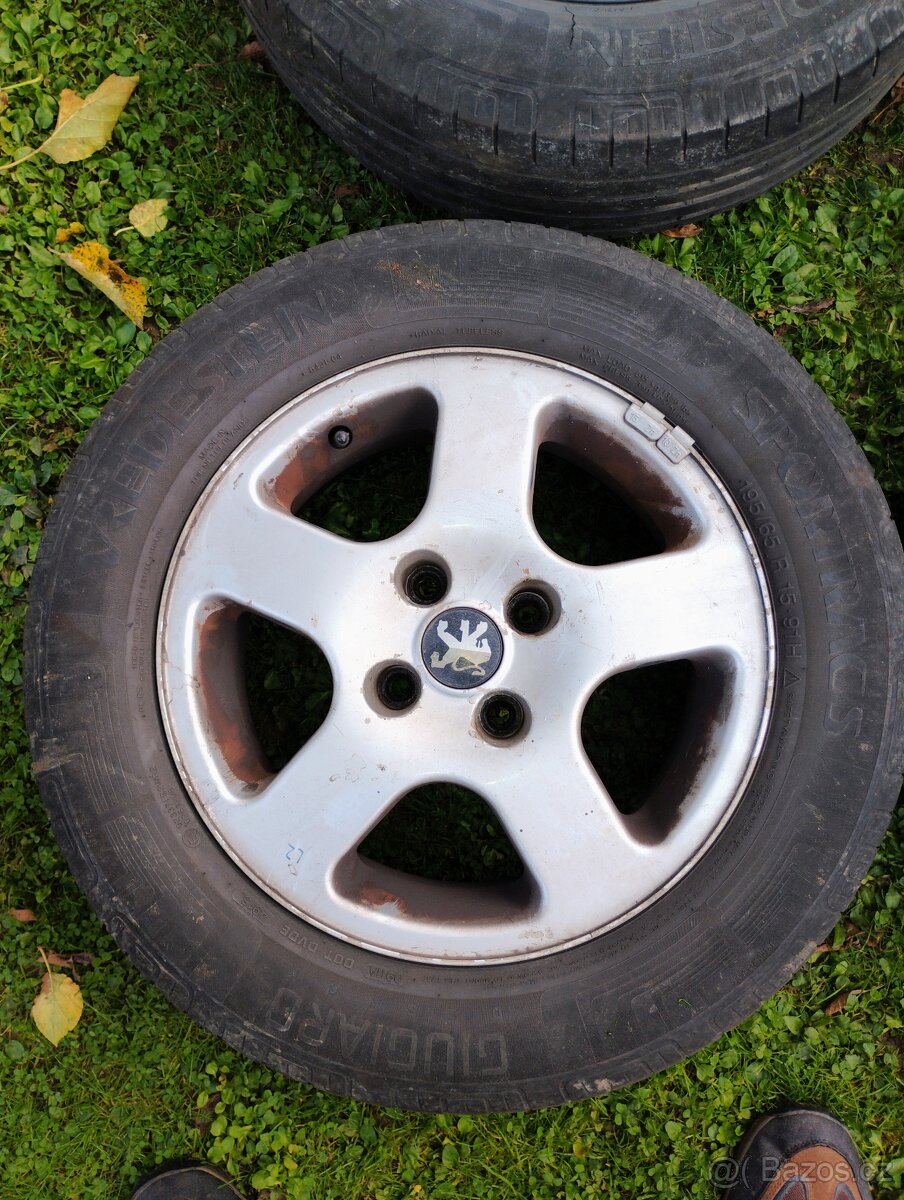 ALU KOLA R15 z Peugeotu 307