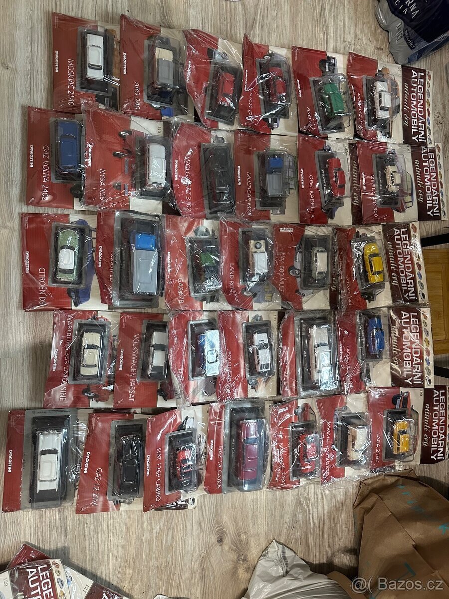 Prodám modely aut, náklaďáků, autobusů, letadel