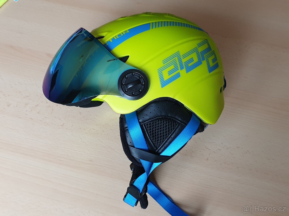 Dětská lyžařská helma / přilba Etape